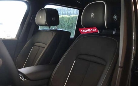 Rolls-Royce Cullinan, 2026 год, 52 000 000 рублей, 37 фотография