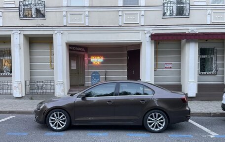 Volkswagen Jetta VI, 2012 год, 910 000 рублей, 1 фотография