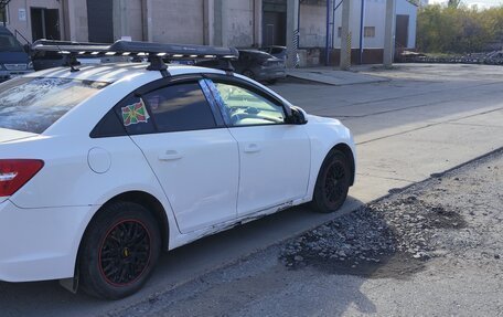 Chevrolet Cruze II, 2014 год, 560 000 рублей, 3 фотография