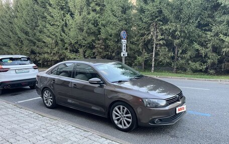Volkswagen Jetta VI, 2012 год, 910 000 рублей, 3 фотография