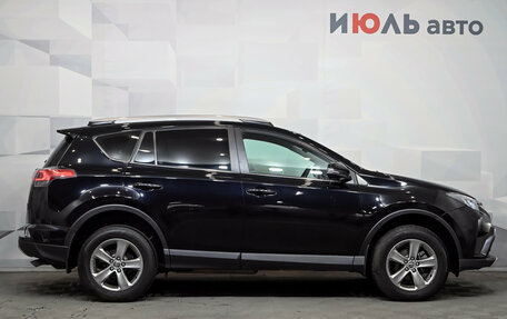 Toyota RAV4, 2018 год, 2 550 000 рублей, 10 фотография