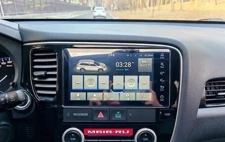 Mitsubishi Outlander III рестайлинг 3, 2020 год, 1 780 004 рублей, 14 фотография