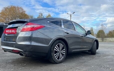 Honda Crosstour I рестайлинг, 2011 год, 1 430 000 рублей, 2 фотография
