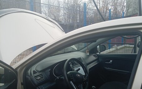 KIA Rio III рестайлинг, 2014 год, 690 000 рублей, 11 фотография