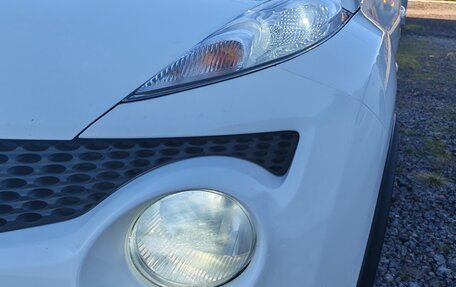 Nissan Juke II, 2014 год, 890 000 рублей, 11 фотография