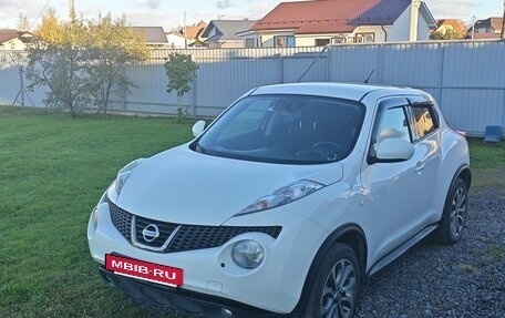 Nissan Juke II, 2014 год, 890 000 рублей, 3 фотография