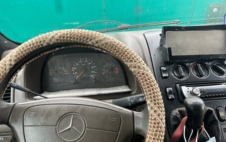 Mercedes-Benz Vito, 1998 год, 550 000 рублей, 9 фотография