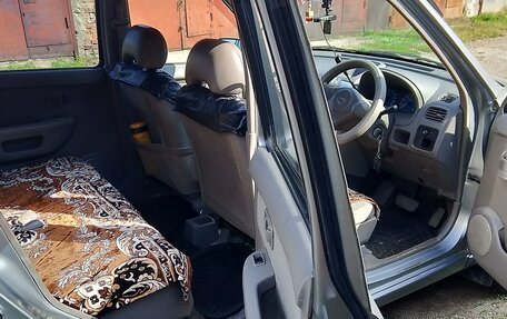Nissan Cube II, 2001 год, 250 000 рублей, 7 фотография