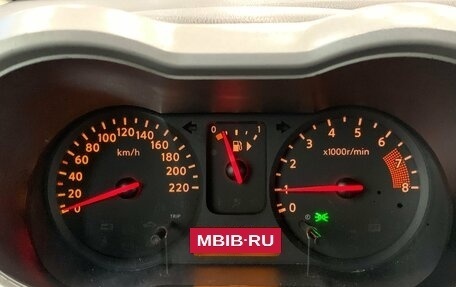 Nissan Note II рестайлинг, 2007 год, 390 000 рублей, 18 фотография