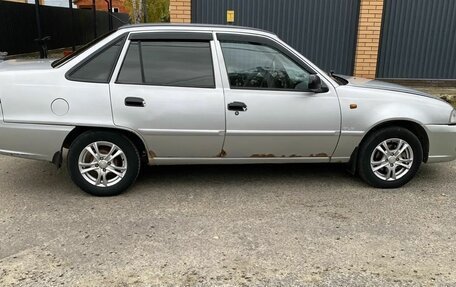 Daewoo Nexia I рестайлинг, 2010 год, 230 000 рублей, 4 фотография