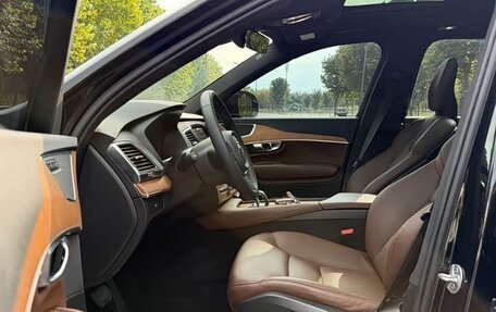 Volvo XC90 II рестайлинг, 2025 год, 5 770 000 рублей, 7 фотография