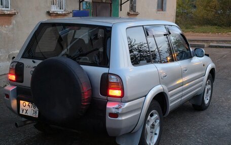 Toyota RAV4, 1998 год, 530 000 рублей, 4 фотография
