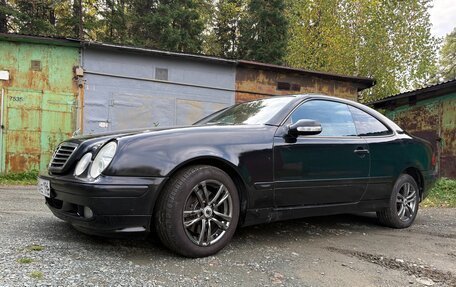 Mercedes-Benz CLK-Класс, 2001 год, 620 000 рублей, 4 фотография