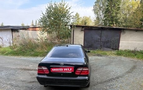 Mercedes-Benz CLK-Класс, 2001 год, 620 000 рублей, 7 фотография