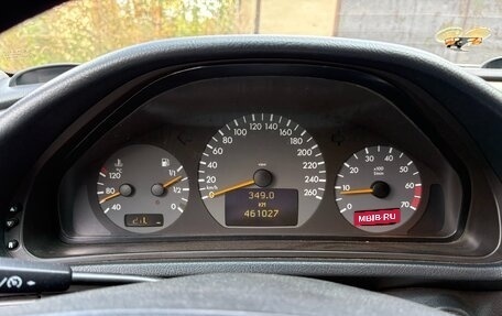 Mercedes-Benz CLK-Класс, 2001 год, 620 000 рублей, 13 фотография