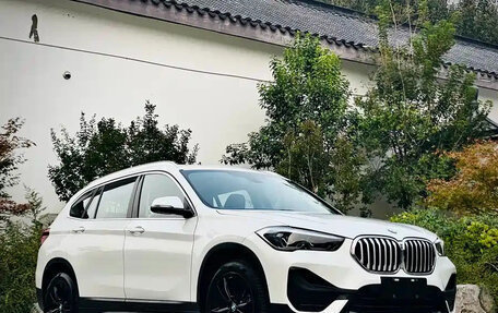 BMW X1, 2022 год, 1 970 500 рублей, 3 фотография