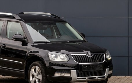 Skoda Yeti I рестайлинг, 2017 год, 1 395 000 рублей, 8 фотография
