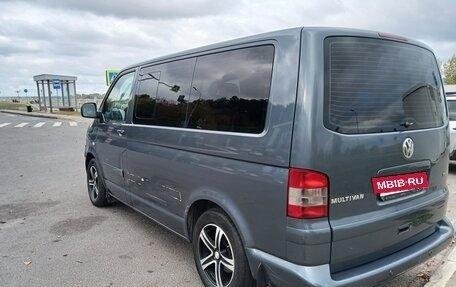 Volkswagen Multivan T5, 2009 год, 1 200 000 рублей, 5 фотография