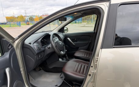 Renault Logan II, 2015 год, 710 000 рублей, 7 фотография