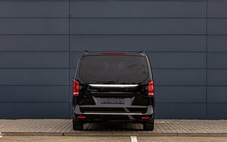 Mercedes-Benz V-Класс, 2016 год, 3 595 000 рублей, 5 фотография