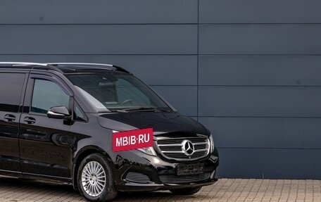 Mercedes-Benz V-Класс, 2016 год, 3 595 000 рублей, 7 фотография