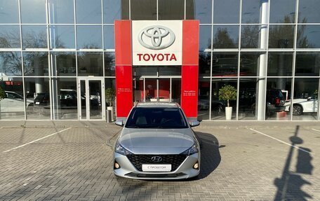 Hyundai Solaris II рестайлинг, 2021 год, 1 700 000 рублей, 2 фотография