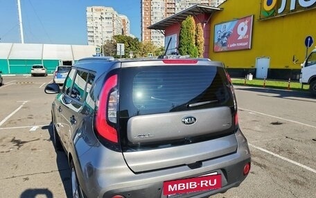 KIA Soul II рестайлинг, 2018 год, 1 530 000 рублей, 4 фотография