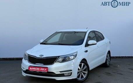 KIA Rio III рестайлинг, 2015 год, 1 090 000 рублей, 1 фотография