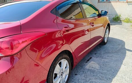 Hyundai Elantra V, 2011 год, 850 000 рублей, 5 фотография