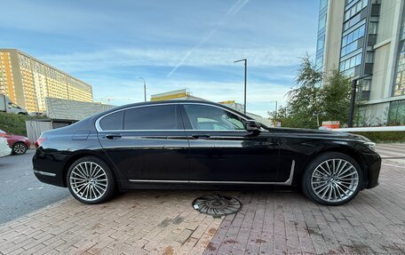 BMW 7 серия, 2019 год, 4 999 999 рублей, 3 фотография