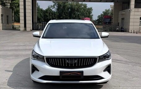 Geely Emgrand, 2022 год, 995 000 рублей, 2 фотография