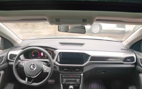 Volkswagen T-Cross I, 2022 год, 1 429 000 рублей, 11 фотография