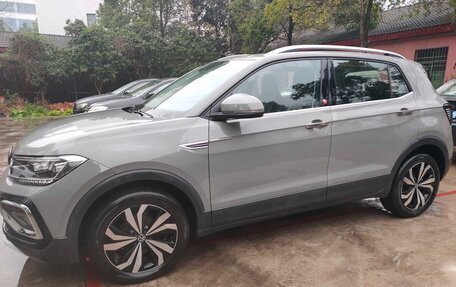 Volkswagen T-Cross I, 2022 год, 1 429 000 рублей, 9 фотография