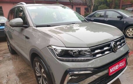 Volkswagen T-Cross I, 2022 год, 1 429 000 рублей, 3 фотография
