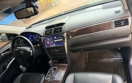 Toyota Camry, 2017 год, 1 720 000 рублей, 9 фотография
