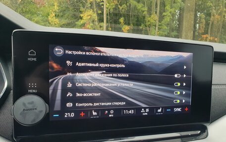 Skoda Octavia IV, 2022 год, 2 390 000 рублей, 10 фотография