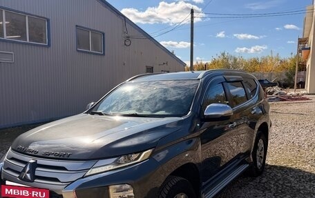Mitsubishi Pajero Sport III рестайлинг, 2021 год, 3 999 990 рублей, 2 фотография