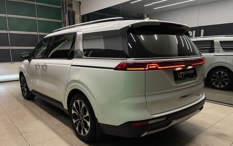 KIA Carnival, 2022 год, 3 800 000 рублей, 6 фотография