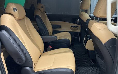 KIA Carnival, 2022 год, 3 800 000 рублей, 19 фотография