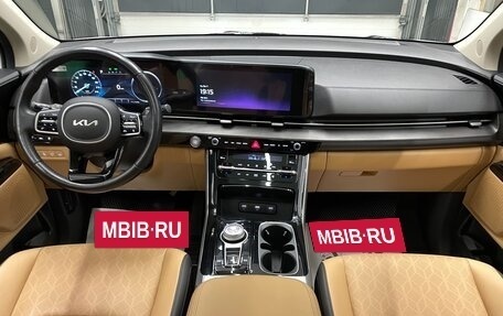 KIA Carnival, 2022 год, 3 800 000 рублей, 22 фотография