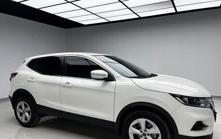 Nissan Qashqai, 2023 год, 2 000 000 рублей, 2 фотография