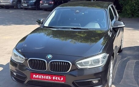 BMW 1 серия, 2019 год, 1 950 000 рублей, 16 фотография