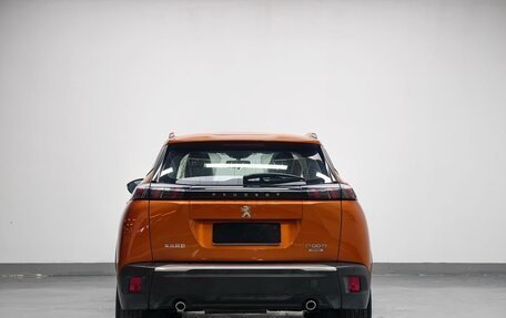 Peugeot 2008 II, 2023 год, 1 210 000 рублей, 7 фотография
