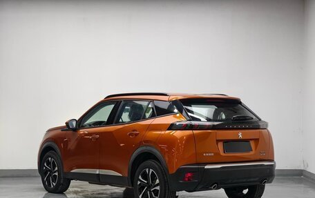 Peugeot 2008 II, 2023 год, 1 210 000 рублей, 6 фотография