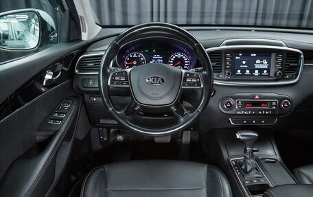 KIA Sorento III Prime рестайлинг, 2018 год, 2 699 000 рублей, 8 фотография