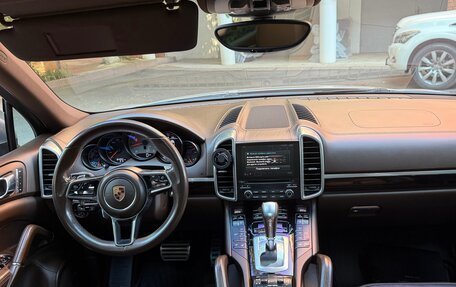 Porsche Cayenne III, 2016 год, 4 750 000 рублей, 5 фотография