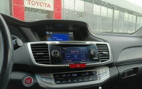 Honda Accord IX рестайлинг, 2013 год, 1 404 000 рублей, 10 фотография