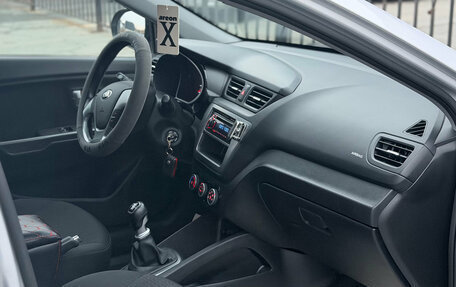 KIA Rio III рестайлинг, 2015 год, 850 000 рублей, 11 фотография
