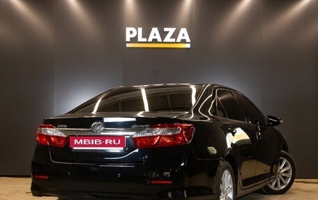 Toyota Camry, 2013 год, 1 523 000 рублей, 3 фотография