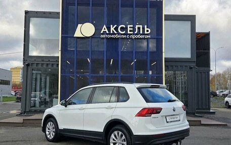 Volkswagen Tiguan II, 2020 год, 2 575 000 рублей, 3 фотография